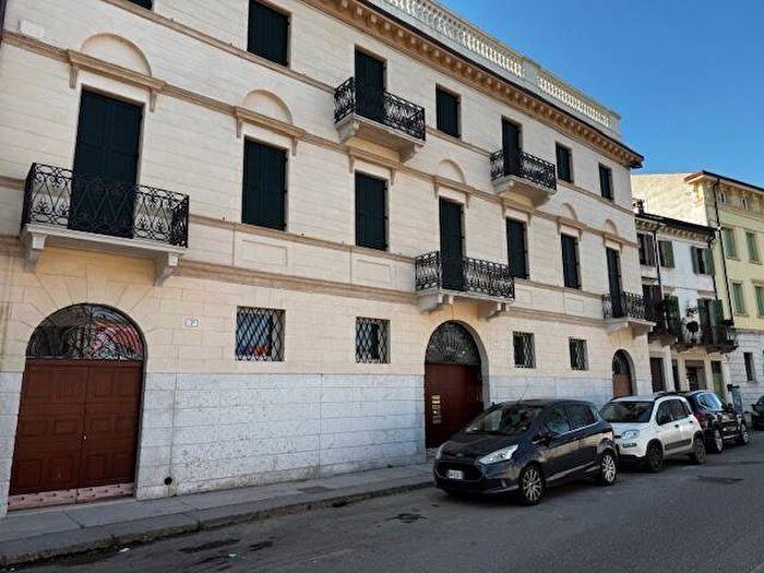 Appartamento bilocale in affitto in Rigaste San Zeno, San Zeno, Verona