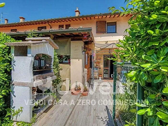 Casa quadrilocale in vendita in Via Giovanni Piantanida Snc, Firenze