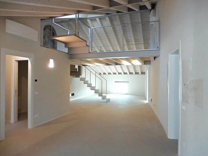 Appartamento quadrilocale in vendita in Via Sant Antonio, Marostica