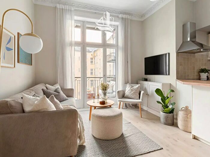 Appartamento trilocale in vendita in Glener Straße, Montagna