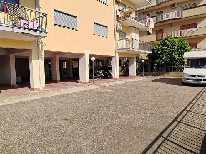 Appartamento trilocale in vendita in Via Gaetano Micale, Messina