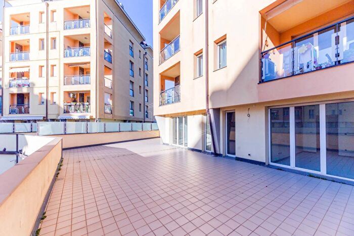 Appartamento con 6 locali in vendita in Via Luigi Cibrario, Genova