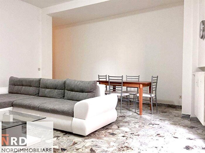 Appartamento trilocale in affitto in Piazza Fanteria, Centro, Mantova