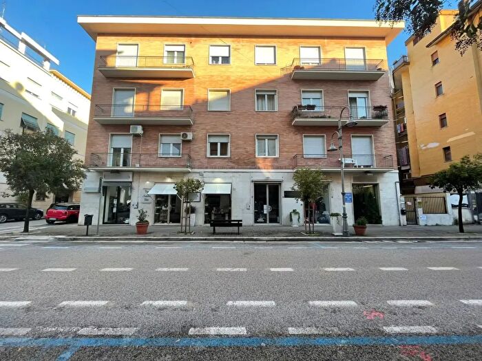 Appartamento trilocale in vendita in Corso della Repubblica, Cassino