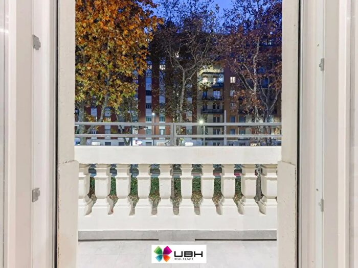 Appartamento bilocale in vendita in Viale Liguria, Milano