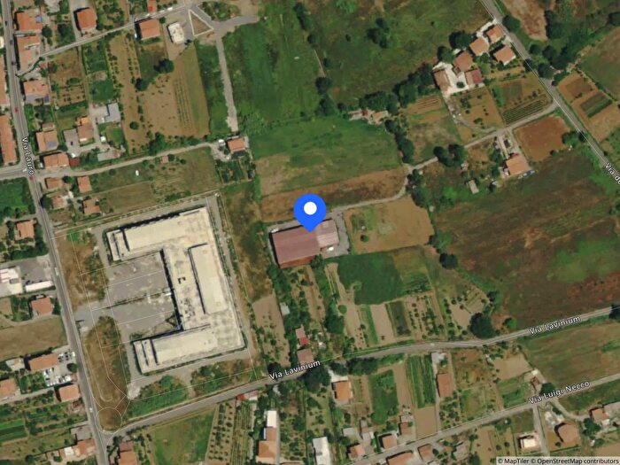 Casa in vendita in Via Lavinium, Scalea