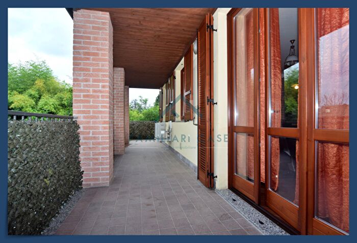 Appartamento bilocale in vendita in Arnetta, Gazzada Schianno