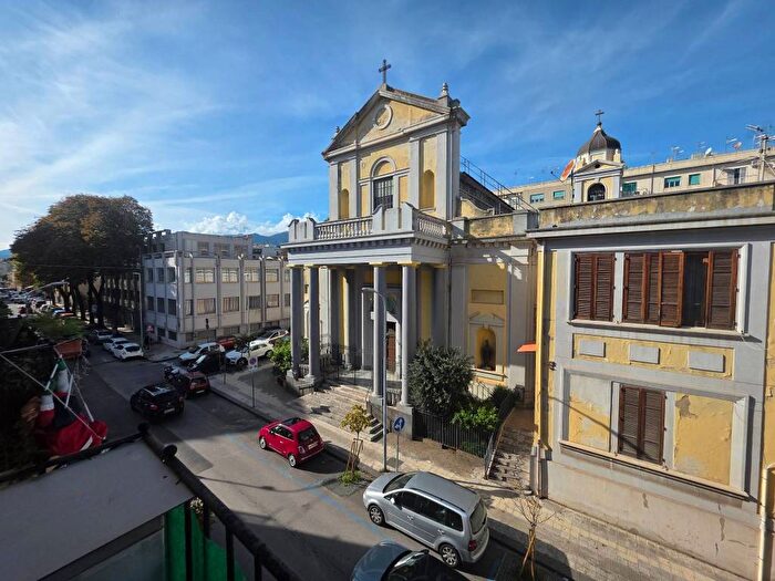 Appartamento trilocale in affitto in Via Risorgimento, San Martino, Messina