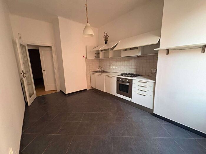 Appartamento quadrilocale in affitto in via Molfino, Sestri Ponente, Genova