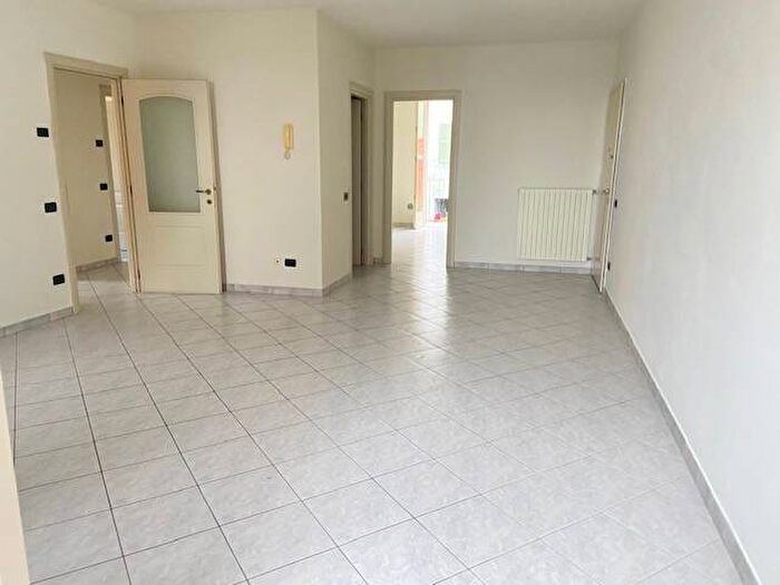 Appartamento trilocale in affitto in Centro, Viadana