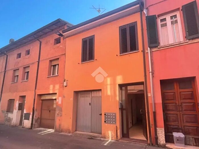 Casa trilocale in vendita in Via Pompeo, Massa Lombarda
