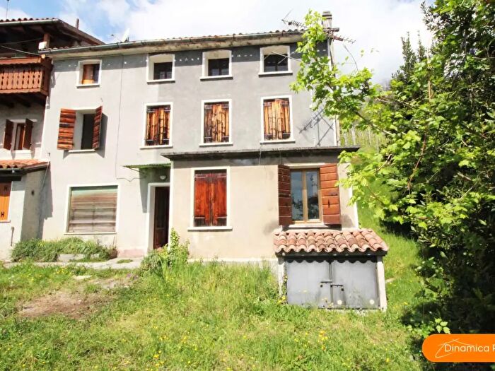 Casa quadrilocale in vendita in Miane