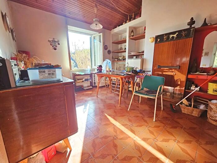 Casa bilocale in vendita in Località Giardino b, Rapallo