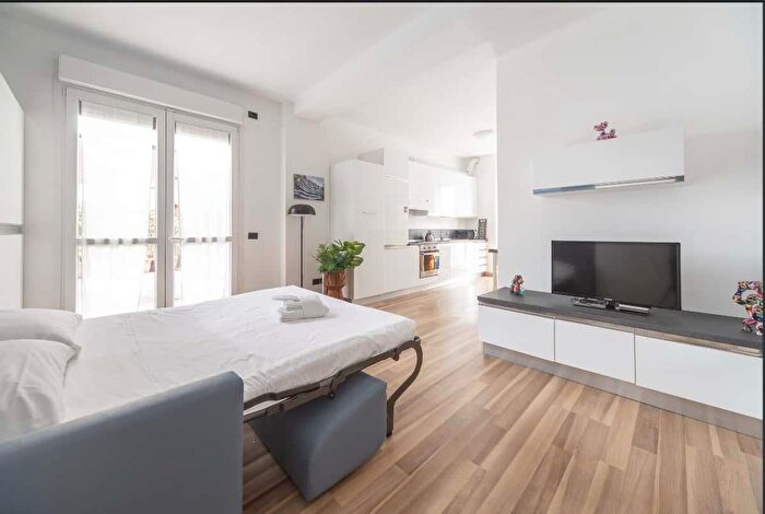 Appartamento monolocale in affitto in Via Giuseppe Candiani, Milano