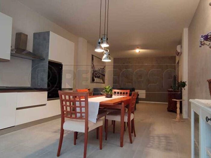 Appartamento con 6 locali in affitto in San Pio X, Vicenza