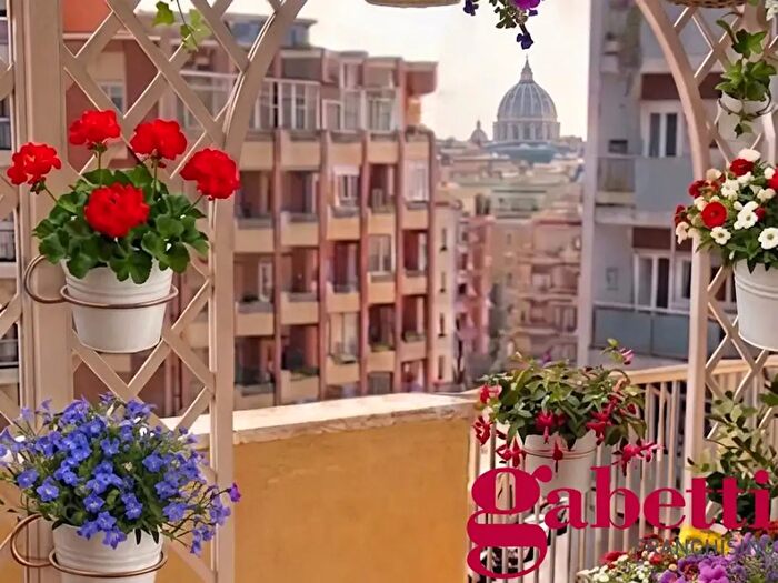 Appartamento quadrilocale in vendita in Piazza della Balduina, Roma