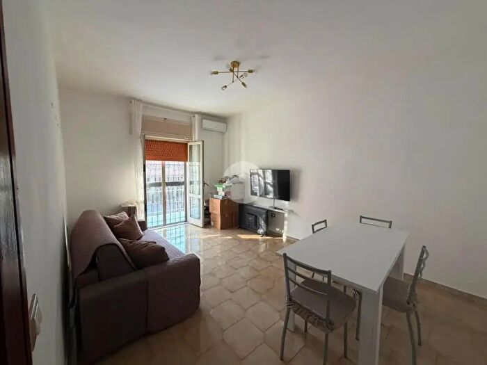 Appartamento quadrilocale in vendita in Viale Viscardi, Napoli