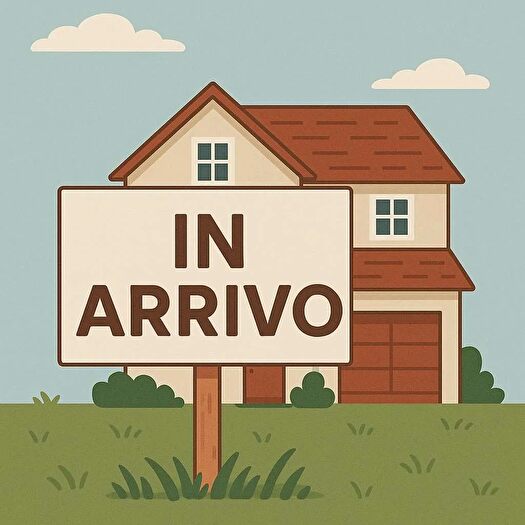 Casa con 8 locali in vendita in Conselice