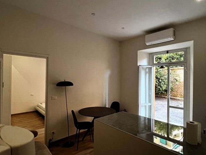Appartamento bilocale in affitto in Via Giovanni Torti, San Fruttuoso, Genova