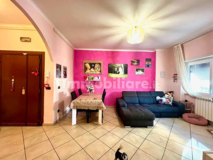 Appartamento trilocale in vendita in Via Stati Uniti dAmerica, Genzano Di Roma