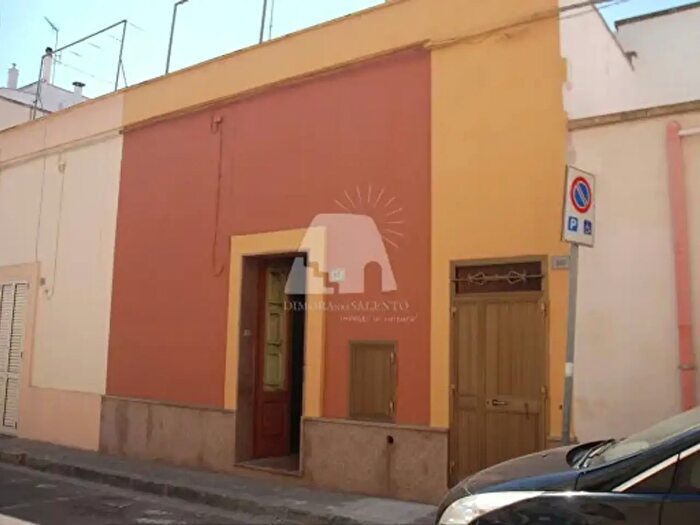 Casa trilocale in vendita in Via Fabio Pisanello, Tricase