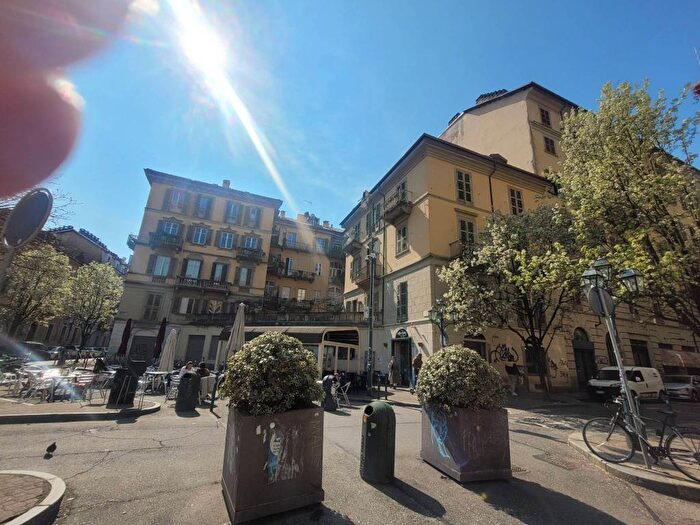Casa monolocale in affitto in Largo Saluzzo, San Salvario Baretti, Torino