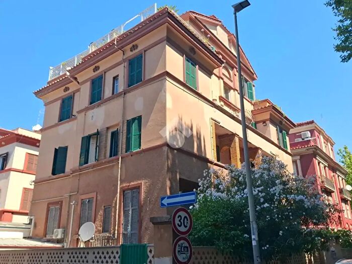 Appartamento monolocale in vendita in Viale dei Navicellari, Roma