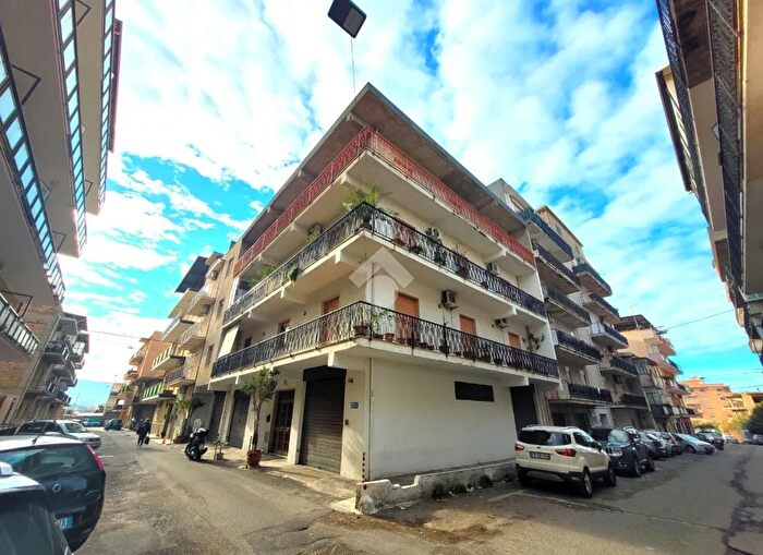 Casa quadrilocale in vendita in Traversa II Genoese, Reggio Calabria