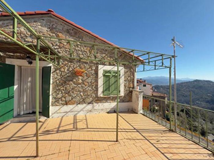 Appartamento quadrilocale in vendita in Vezzano Ligure