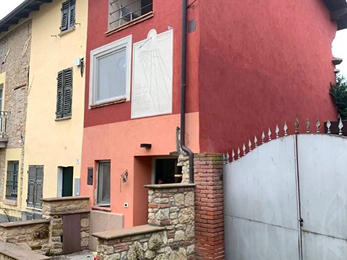 Appartamento trilocale in affitto in Località Fossato Superiore SNC, Gavi
