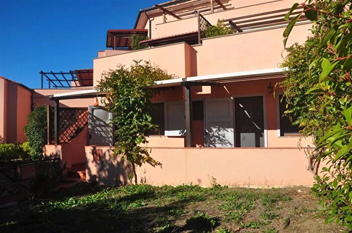 Appartamento trilocale in vendita in Monteverdi Marittimo