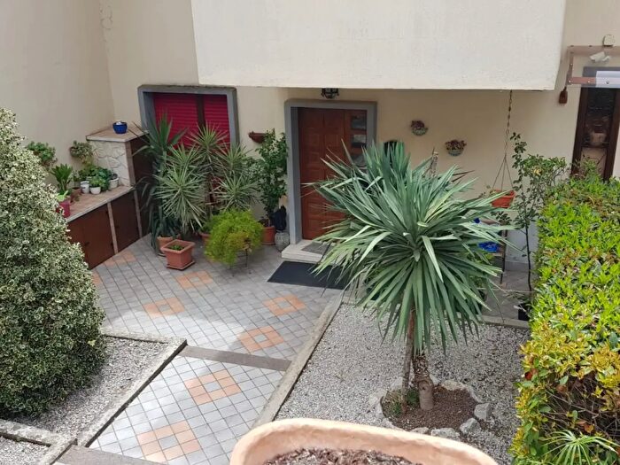 Appartamento con 12 locali in vendita in Via Valle Mauro, Sala Consilina