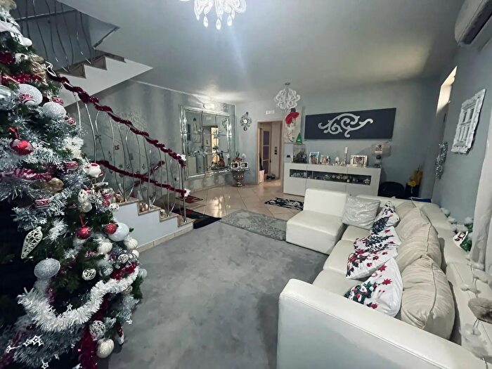 Casa con 5 locali in vendita in Via del Ronco Lungo, Firenze