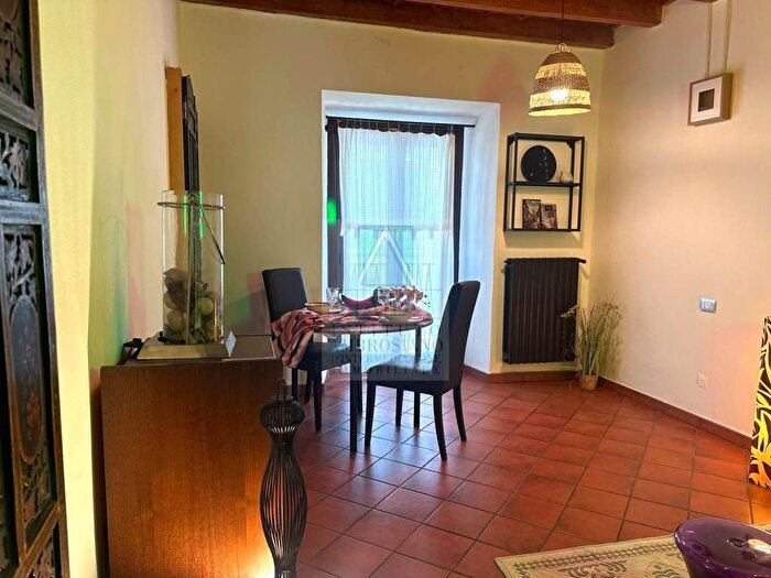 Appartamento monolocale in affitto in Corso San Gottardo, Milano