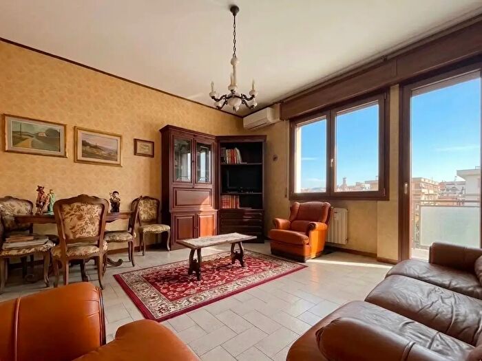Appartamento quadrilocale in vendita in Firenze