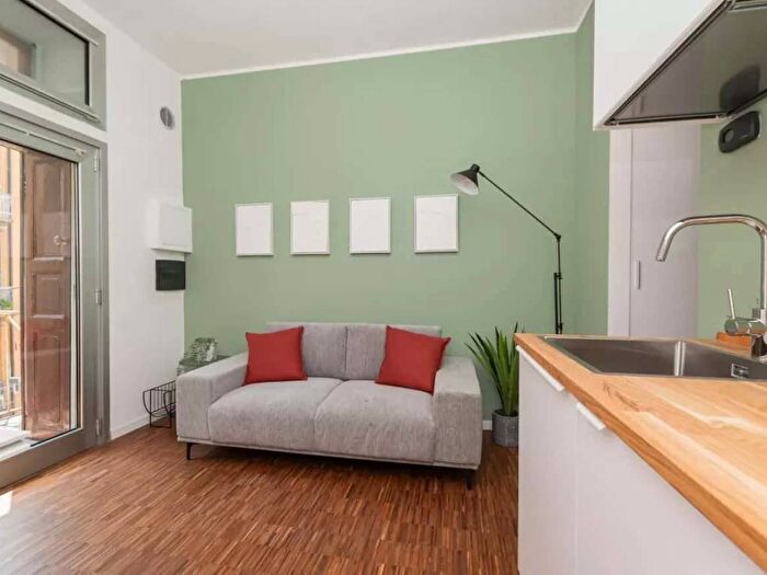 Appartamento bilocale in affitto in Via Pietro Custodi, Corso San Gottardo, Milano