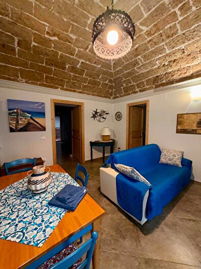 Appartamento bilocale in affitto in Via Torre Mondello, Palermo