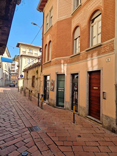 Appartamento bilocale in vendita in Via Vetera, Varese