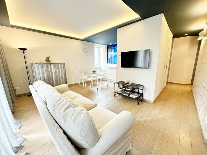 Appartamento trilocale in affitto in Via Leonardo da Vinci, Via Roma Borgo Barusso, Alassio