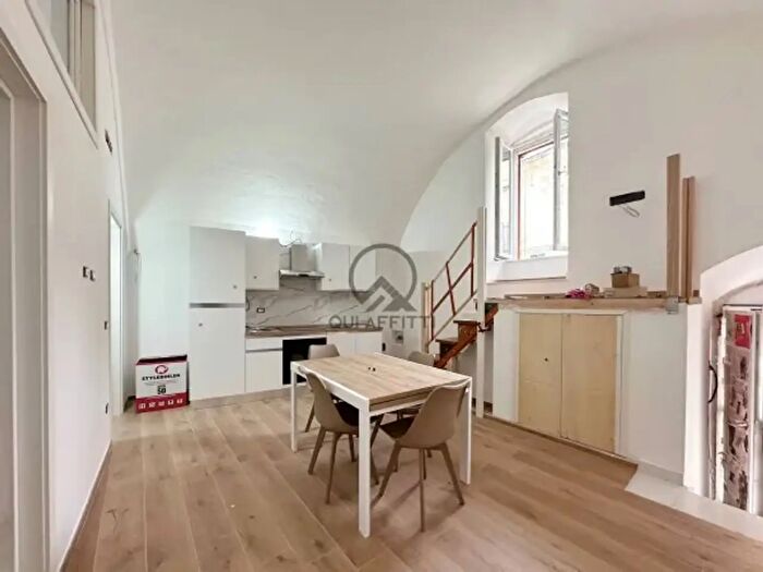 Appartamento bilocale in affitto in Via Croci, Andria