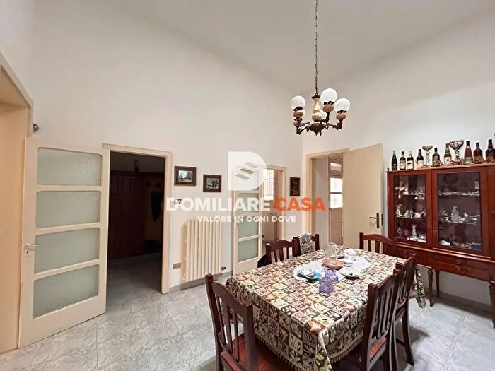 Appartamento trilocale in vendita in Via Giuseppe De Dominicis, Lecce