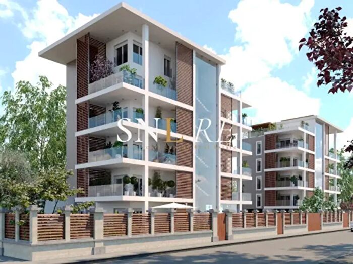 Appartamento con 5 locali in vendita in Via Aretina, Firenze