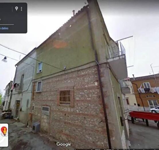 Casa bilocale in vendita in Via Le Grazie, Troia