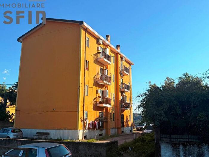 Appartamento quadrilocale in affitto in Via del Santuario, Sant'Ippolito Borgo Partenope, Cosenza