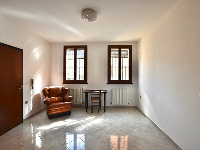 Appartamento trilocale in vendita in Via Botteghe, Castello DArgile