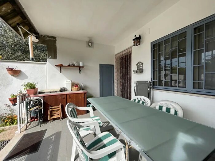 Casa quadrilocale in vendita in Via dei Faggi, Anzio