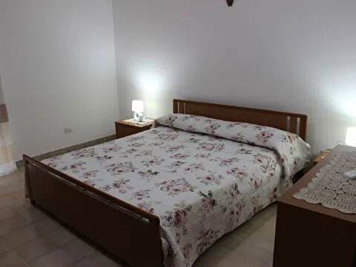 Appartamento bilocale in affitto in Via Monsignor Ficarra, Rocca Di Capri Leone, Capri Leone