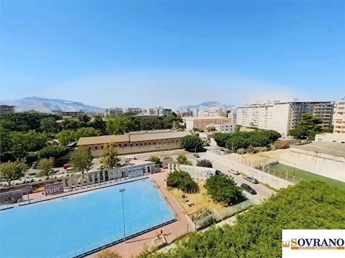 Appartamento quadrilocale in vendita in Palermo
