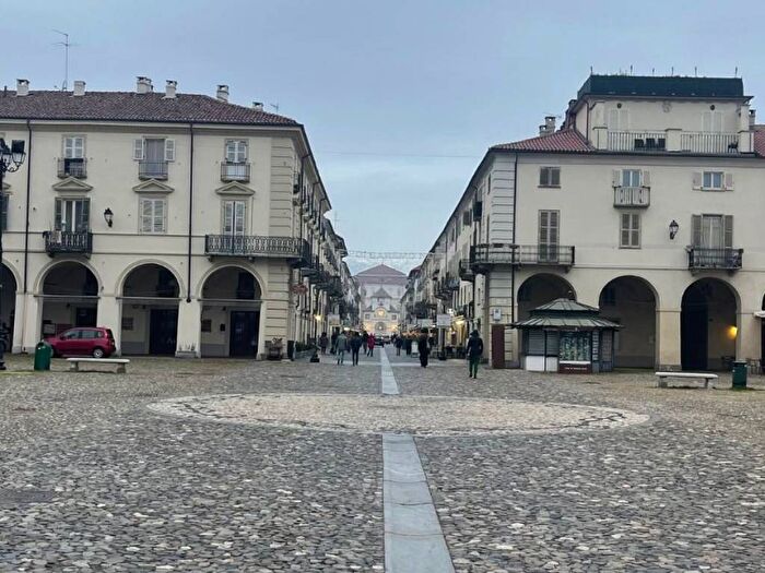 Appartamento bilocale in affitto in Via Andrea Mensa, Venaria Reale