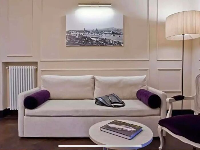 Appartamento monolocale in affitto in Via dei Brunelleschi, Firenze